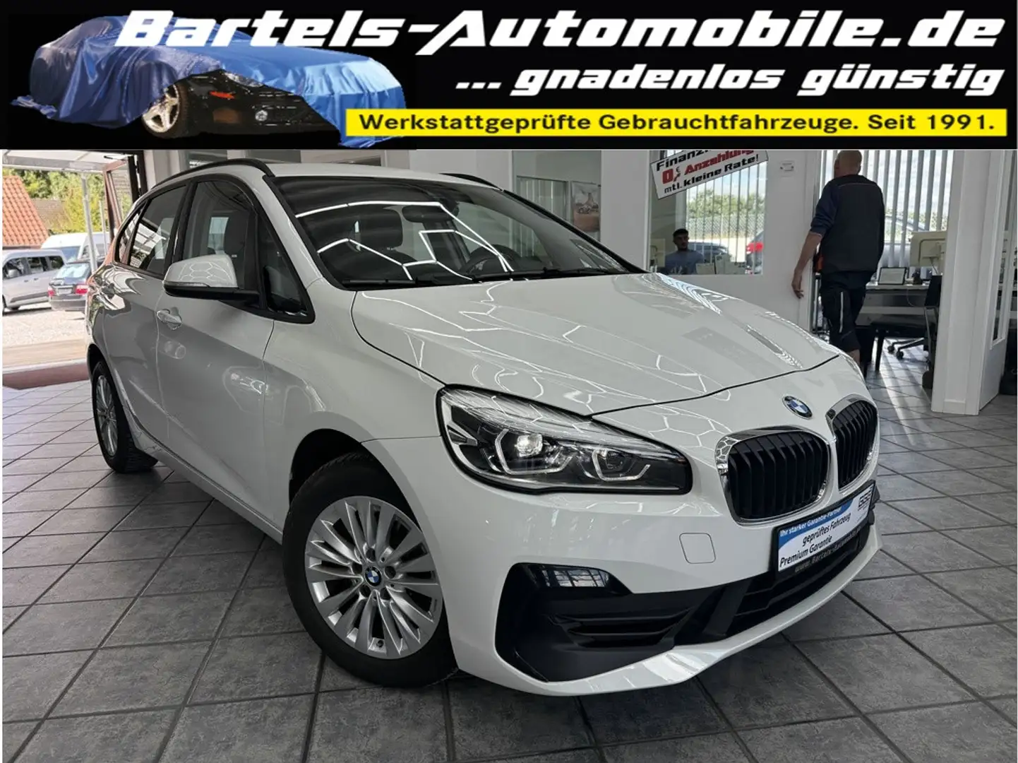 BMW 220 iA Advantage, 1.Hd., LED, Navi Weiß - 1