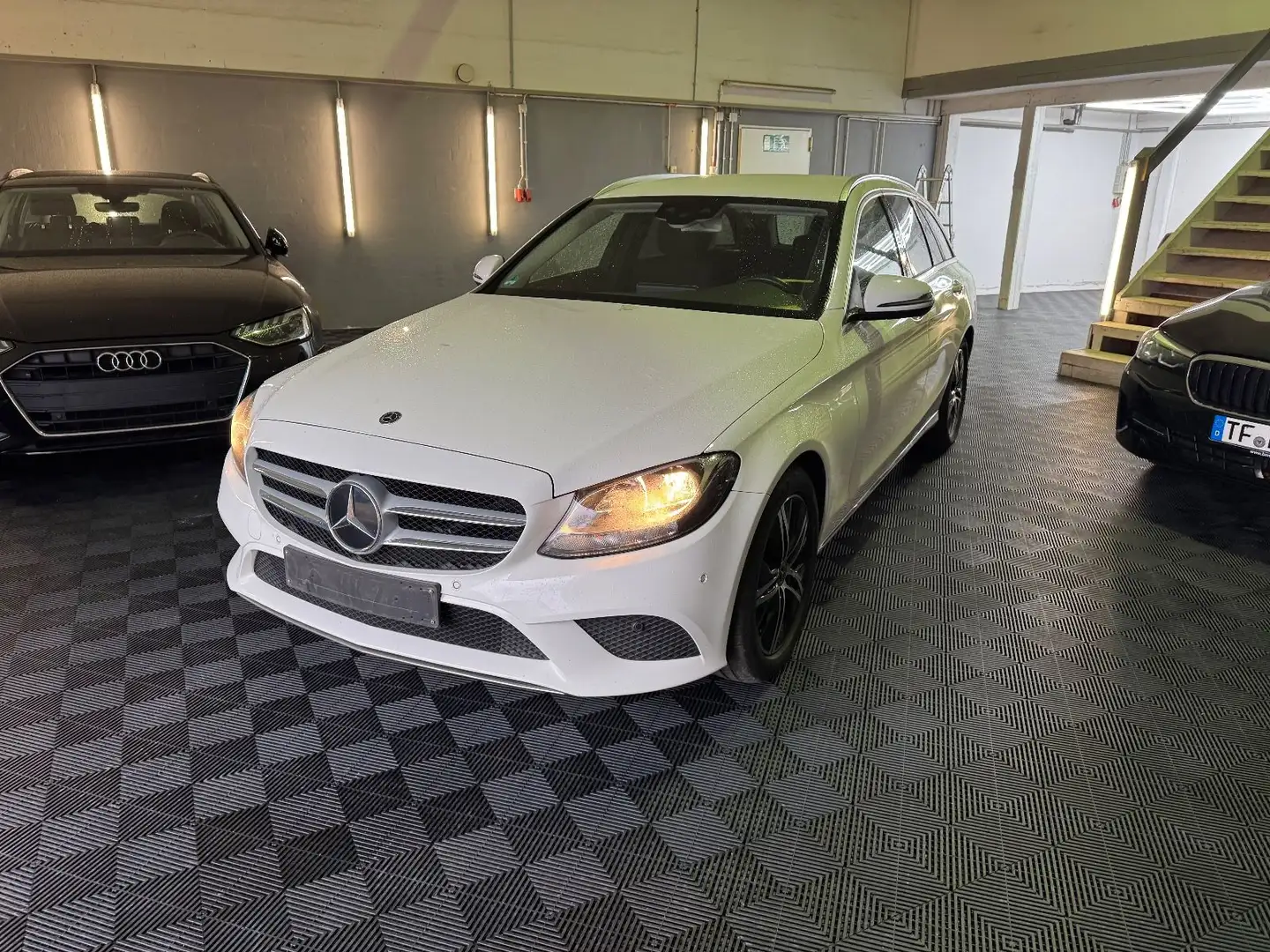 Mercedes-Benz C 220 C T-Modell Burmeister Weiß - 1