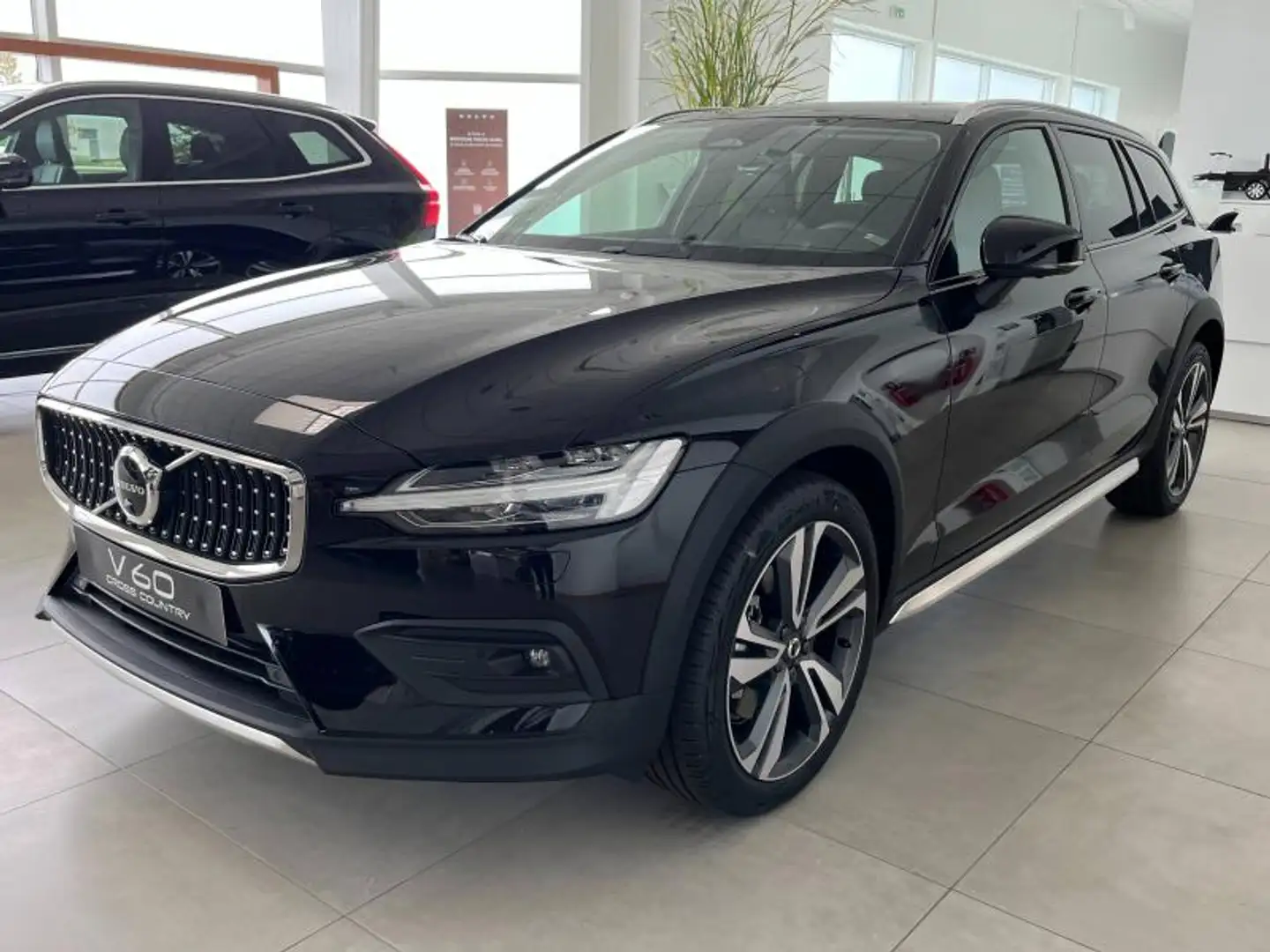 Volvo V60 Cross Country B4 AWD 197ch Pro Geartronic - 1