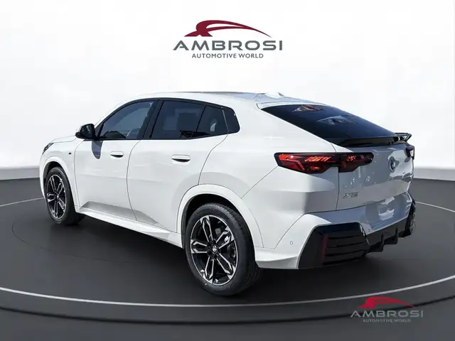 BMW X2 view 4