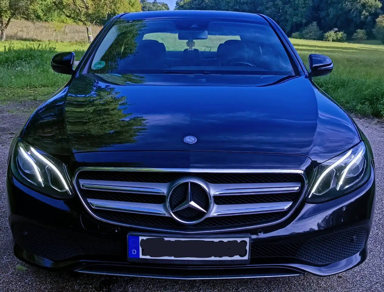 Mercedes-Benz E 200 9G-TRONIC Avantgarde — photo 1 of 12