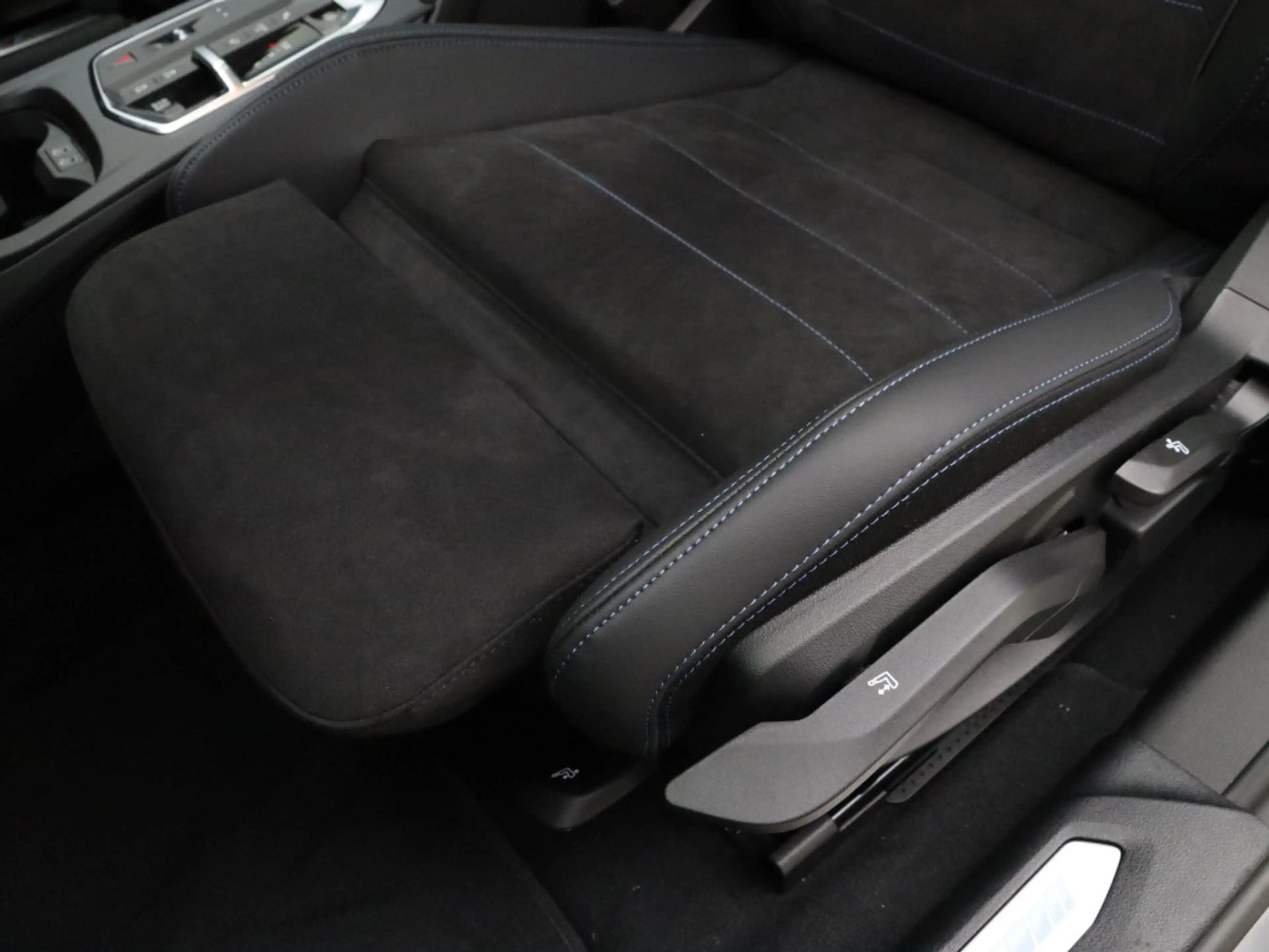BMW 120 1 Serie M Sport Pro — photo 14