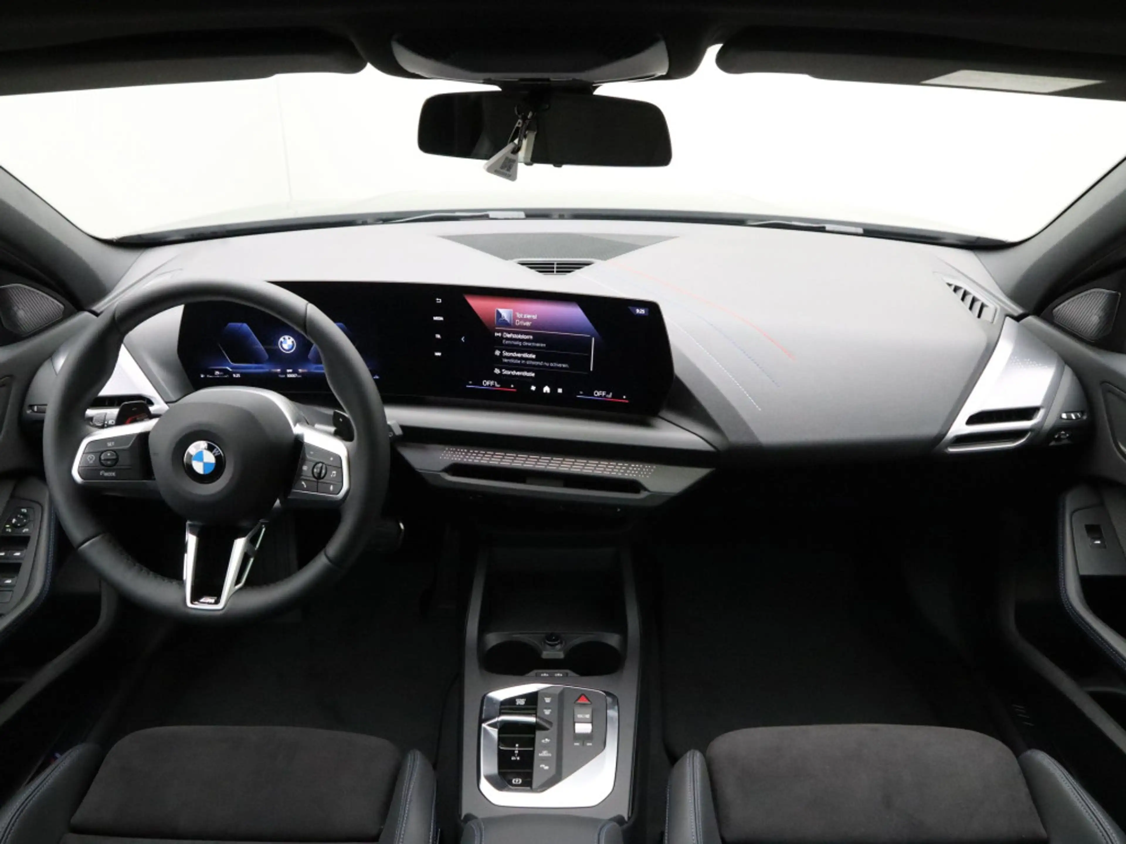 BMW 120 1 Serie M Sport Pro — photo 13