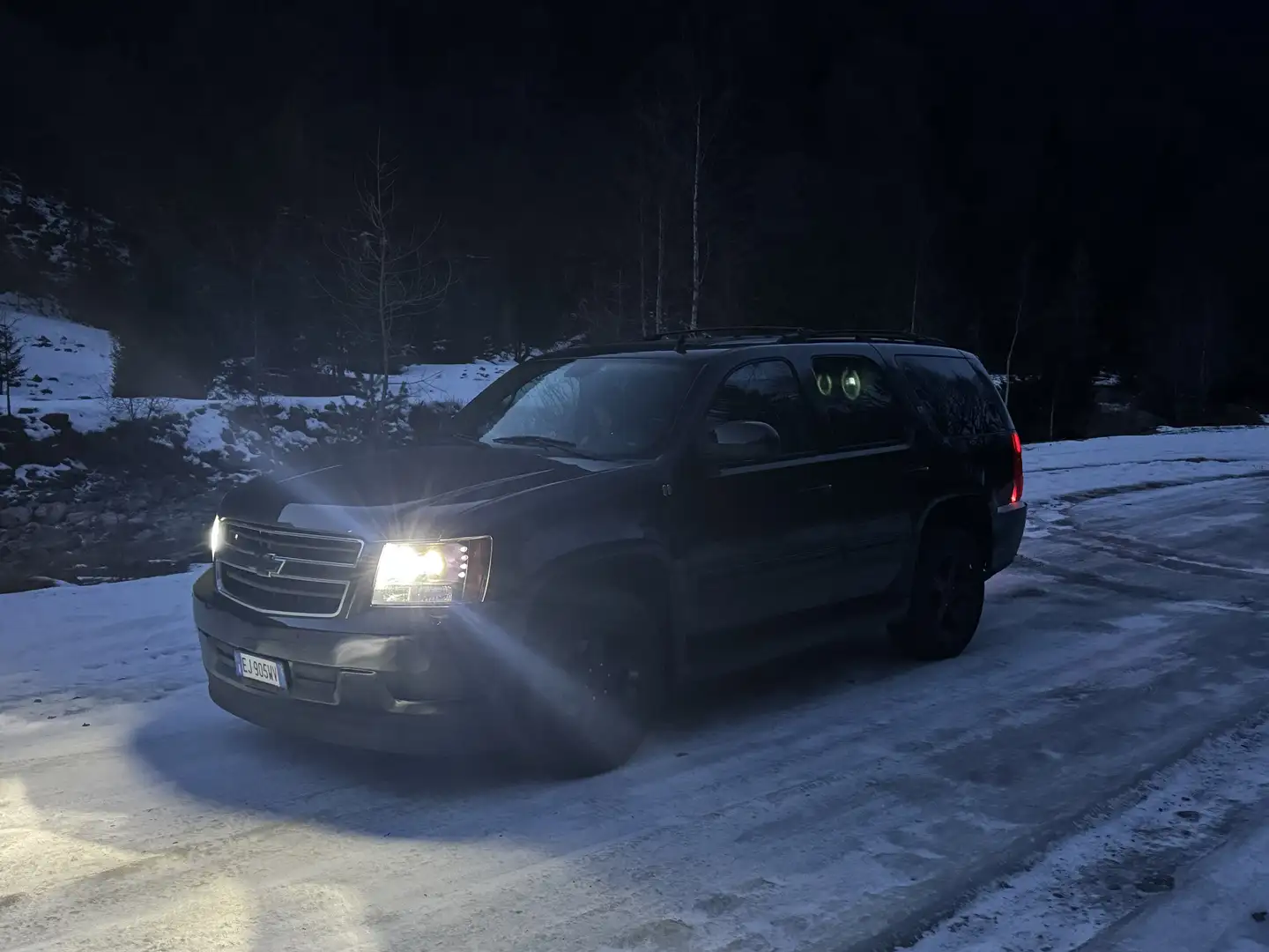 Chevrolet Tahoe Hybrid - 2