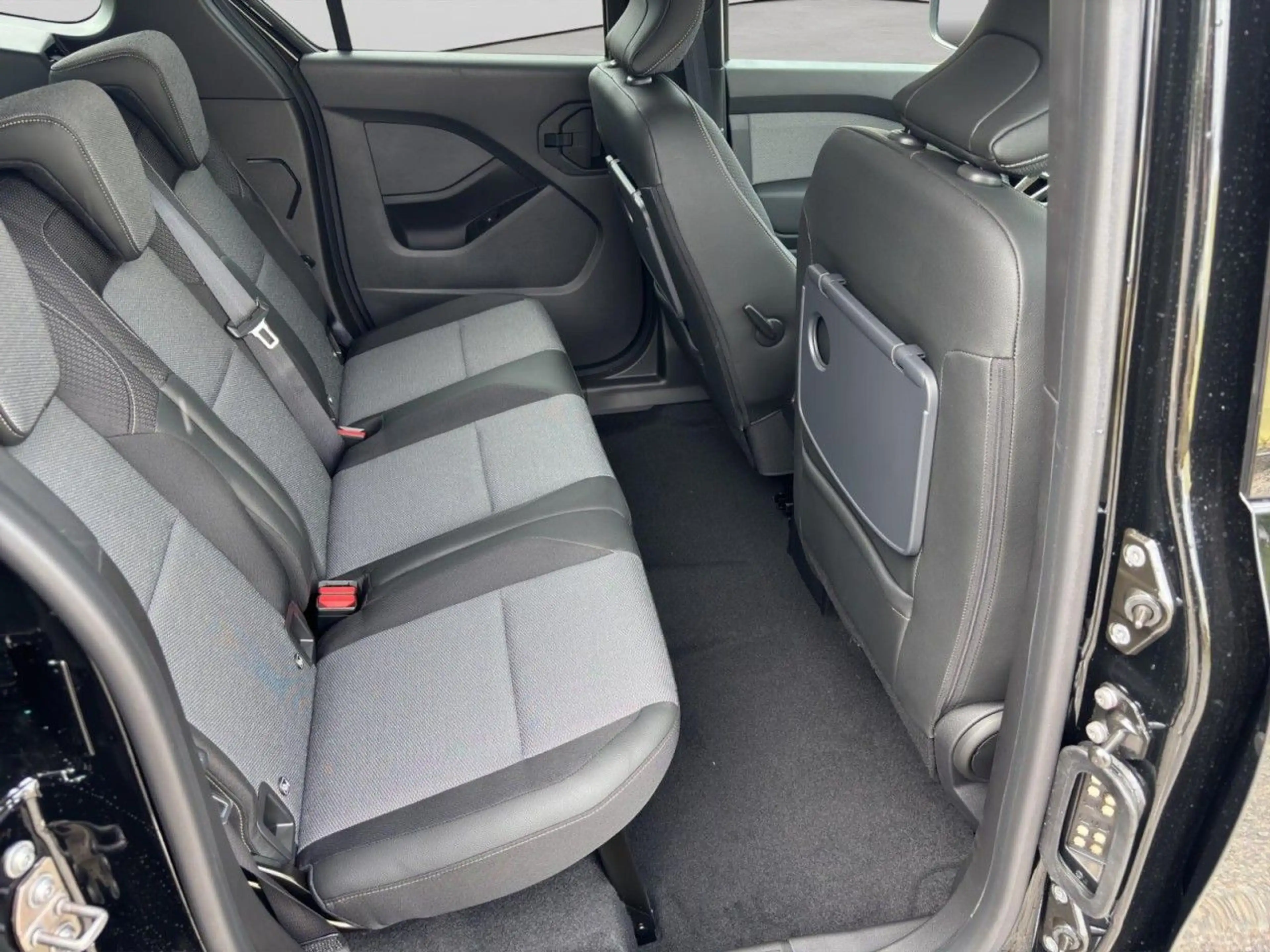 Renault Kangoo III Techno TCe 130 EDC — photo 15