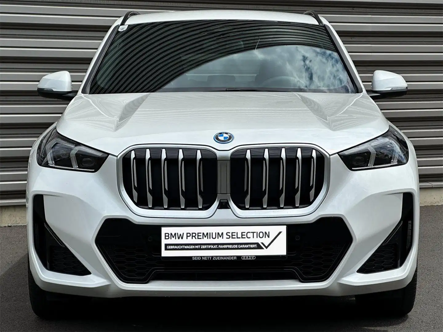 BMW X1 xDrive30e Blanc - 2
