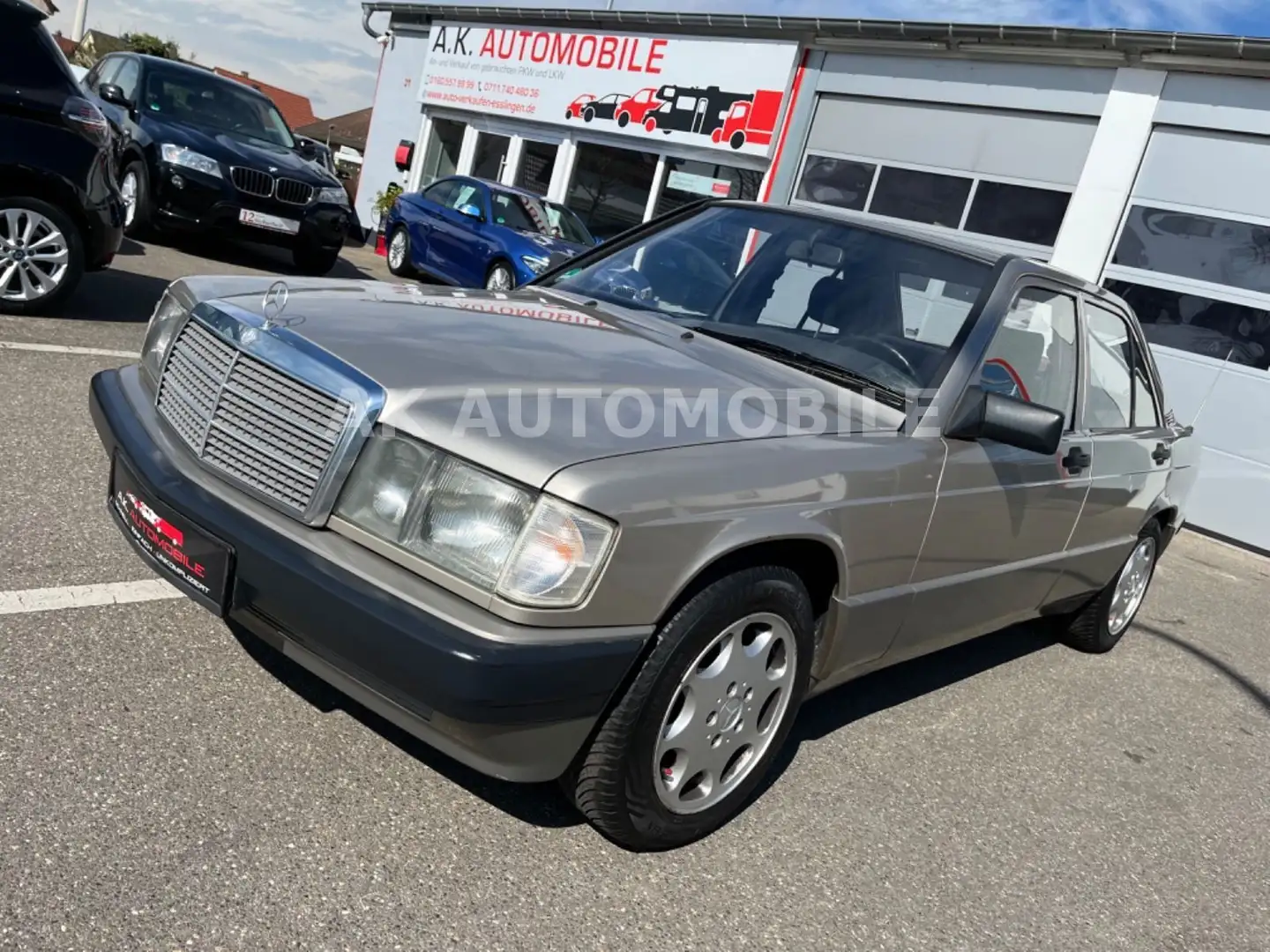 Mercedes-Benz 190 E 1.8 Automatik*Oldtimer*H-Kennz*(Beschädigt) Oro - 1