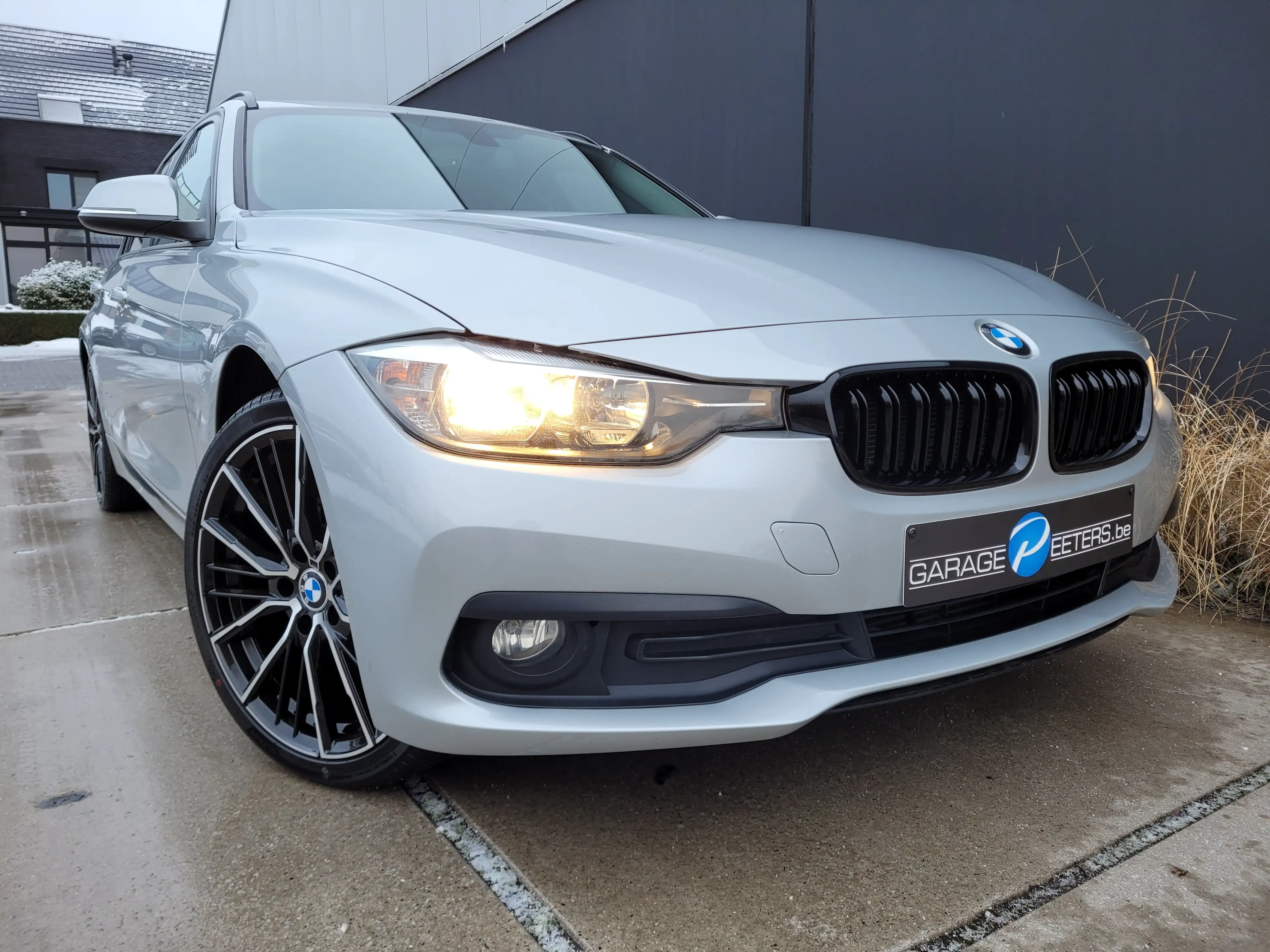 BMW 316 d*NAVI*SPORTSTUUR*PDC*BLUETOOTH*SLECHTS 89.996km!* — photo 6