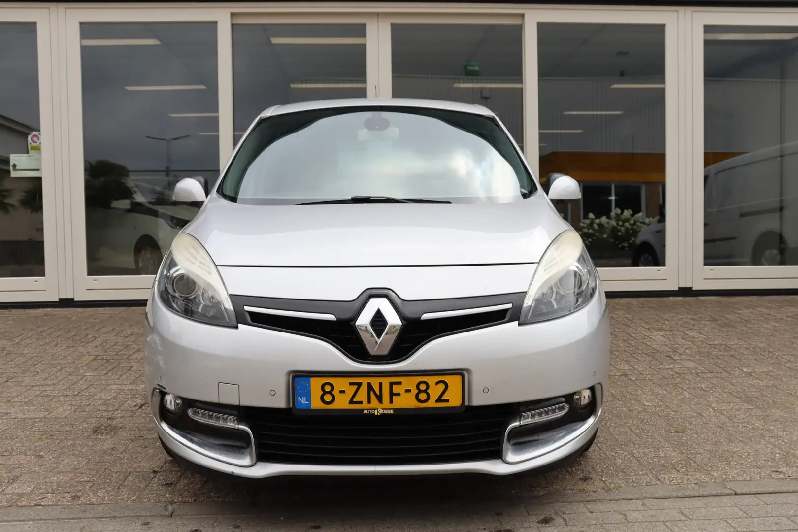 Renault Scenic 1.5 dCi Cruise Control, Airco, Trekhaak, PDC V+A, Gri - 2