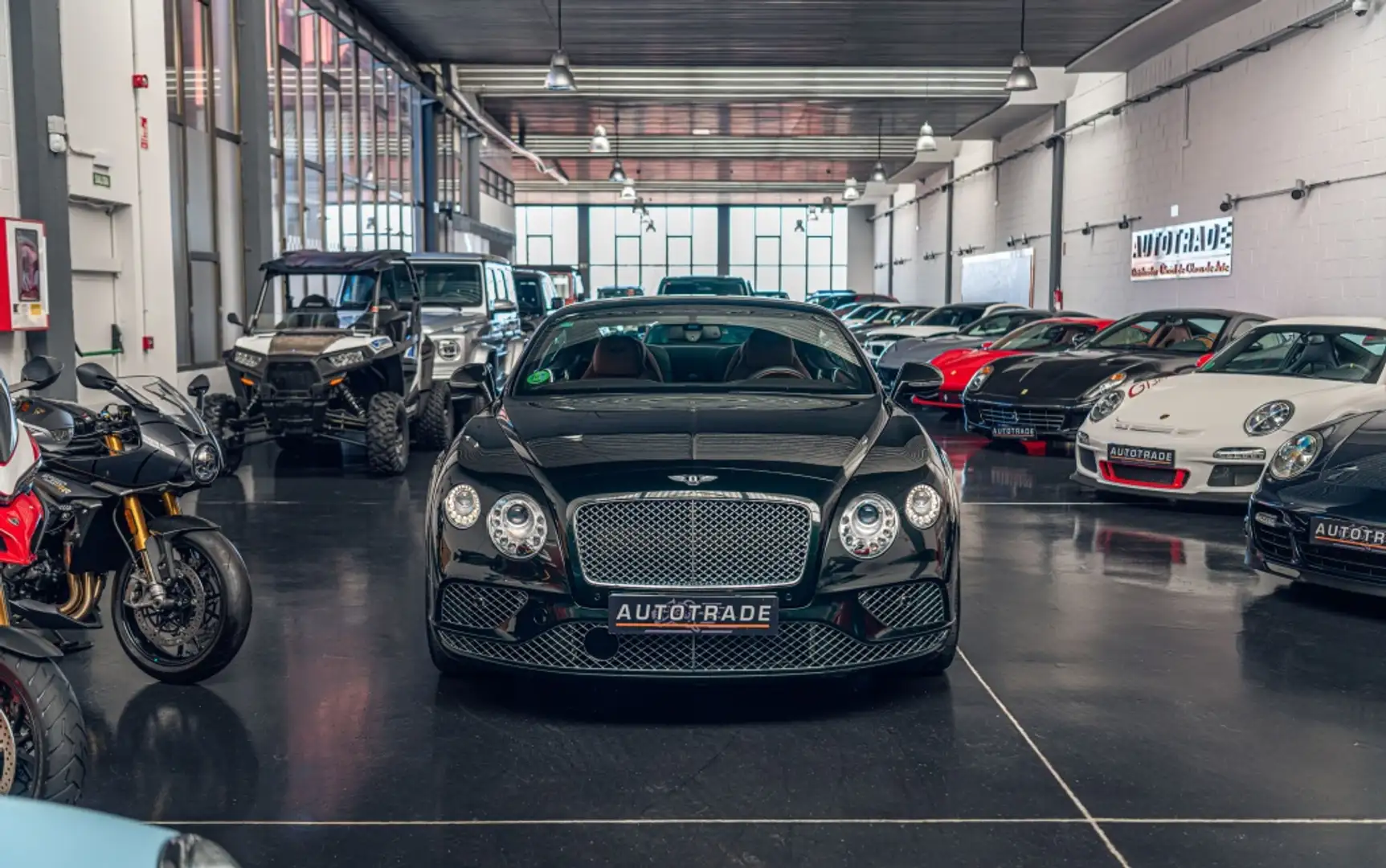 Bentley Continental GT W12 Supersports Verde - 2