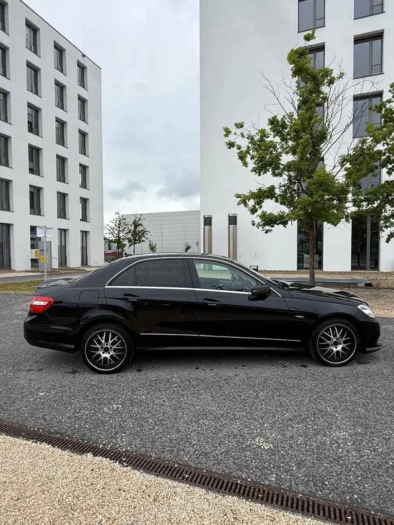 Mercedes-Benz E 200 CDI DPF BlueEFFICIENCY Automatik Avantgarde - 2