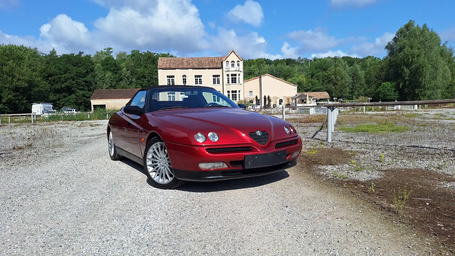 Alfa Romeo Spider 916 2.0 TwinSpark Rouge - 2