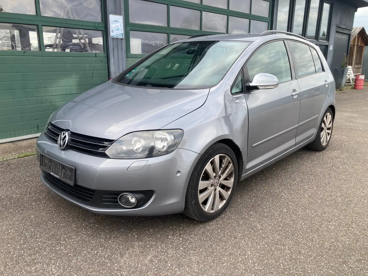 Volkswagen Golf Plus 1.6 TDI DPF Comfortline AHK Klima PSC Sitzheizung Grau - 1