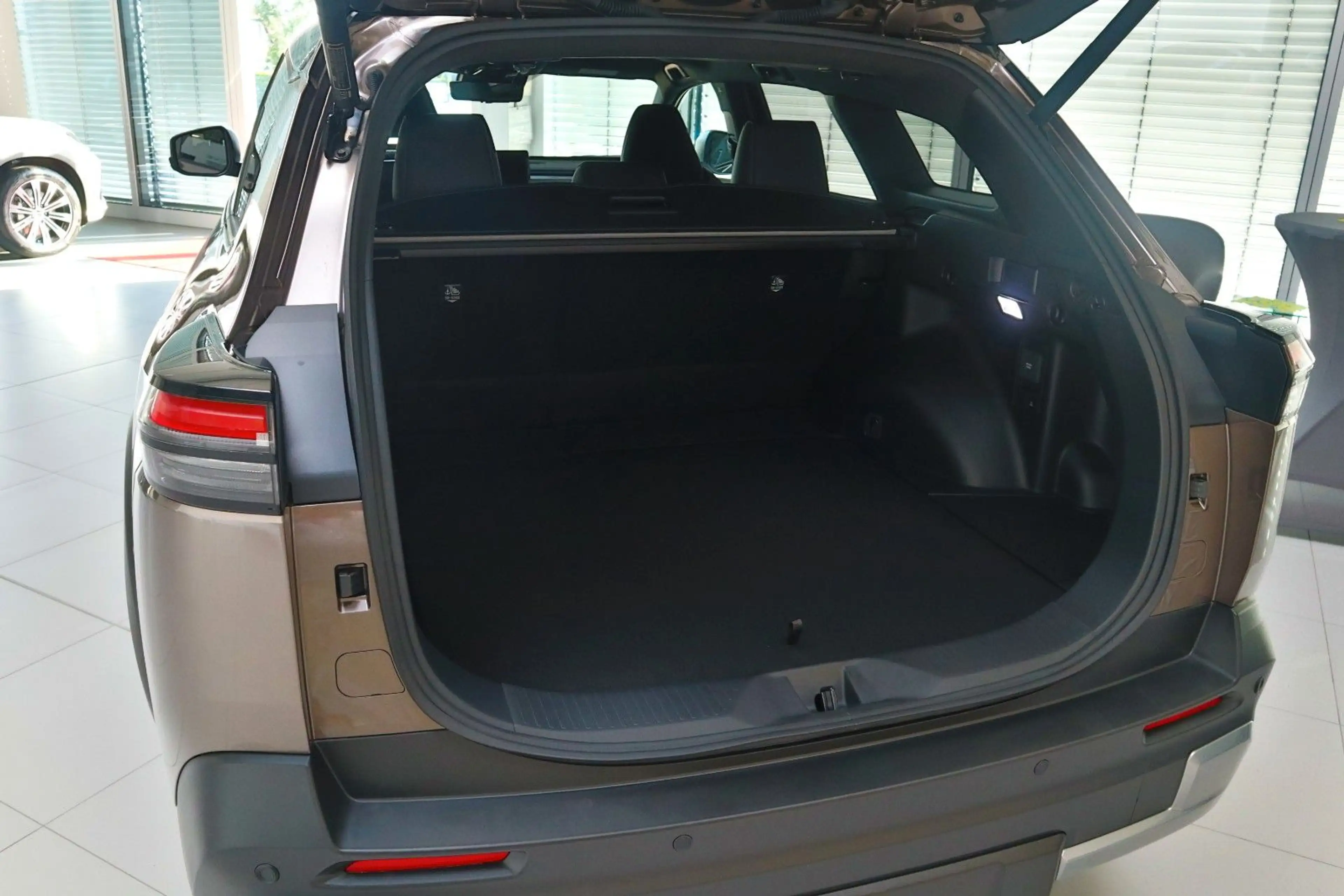 Subaru OUTBACK e Outback Comfort 75 kWh Lagerfahrzeug — photo 10