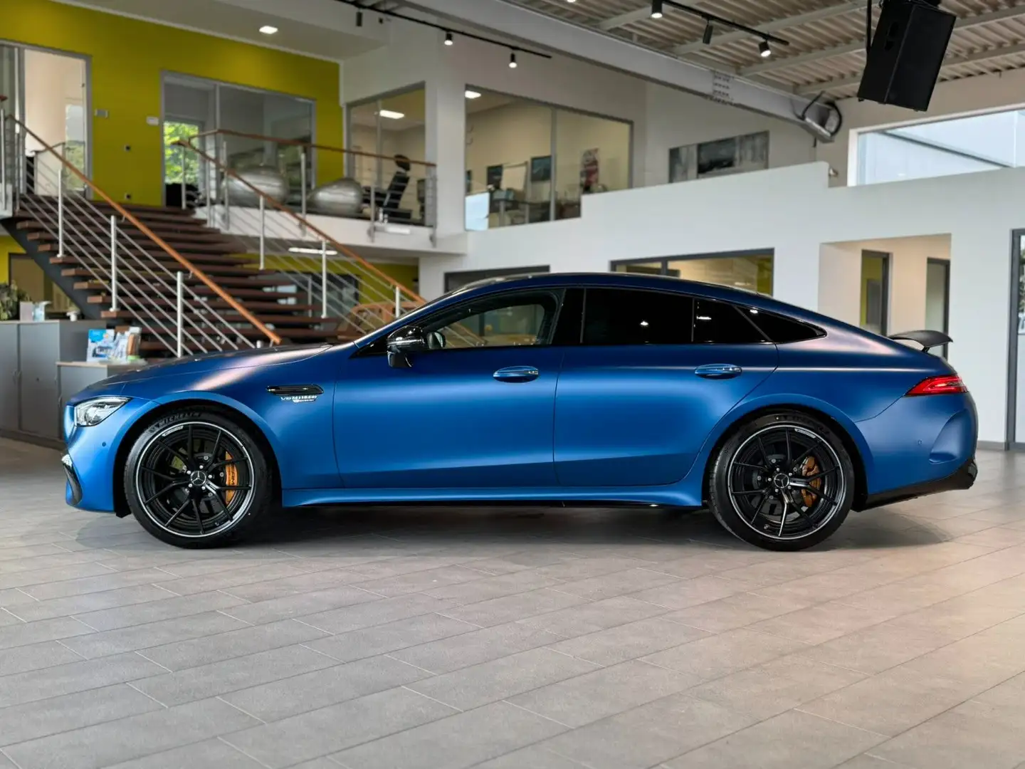 Mercedes-Benz AMG GT 63 S E Performance*Designo*Carbon* Bleu - 2