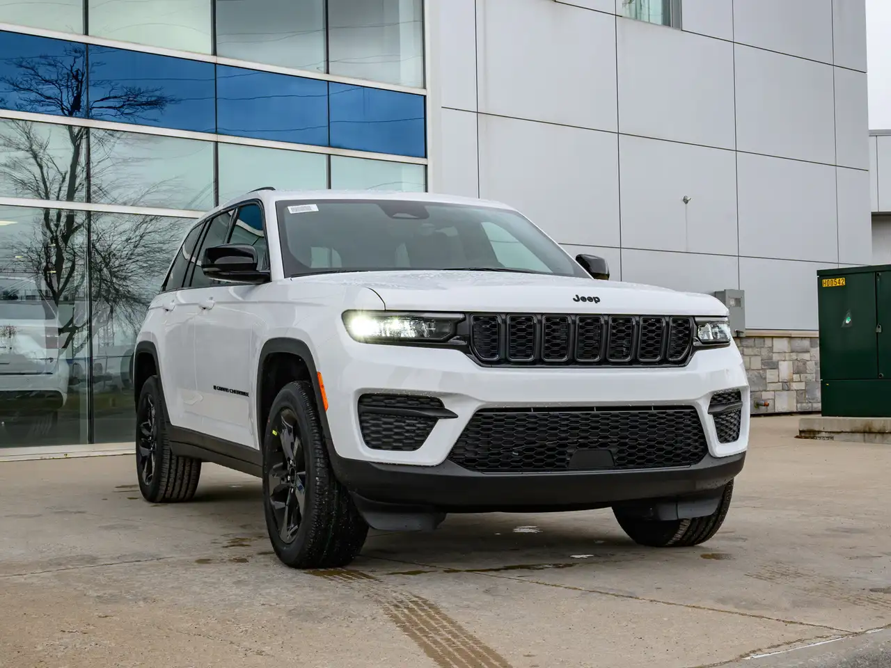 Jeep Grand Cherokee снимка Jeep Grand Cherokee
