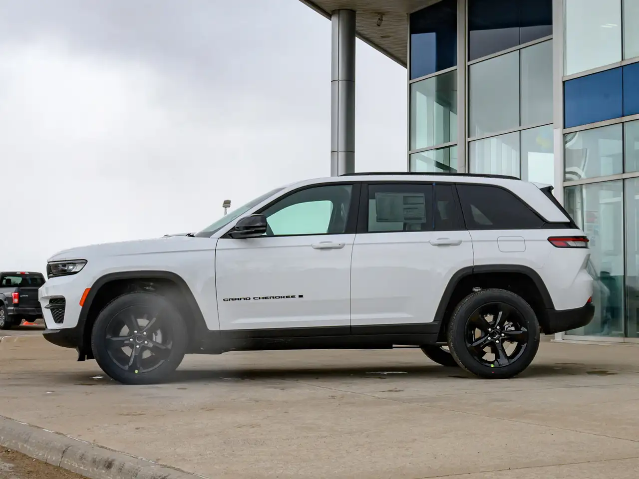 Jeep Grand Cherokee снимка Jeep Grand Cherokee