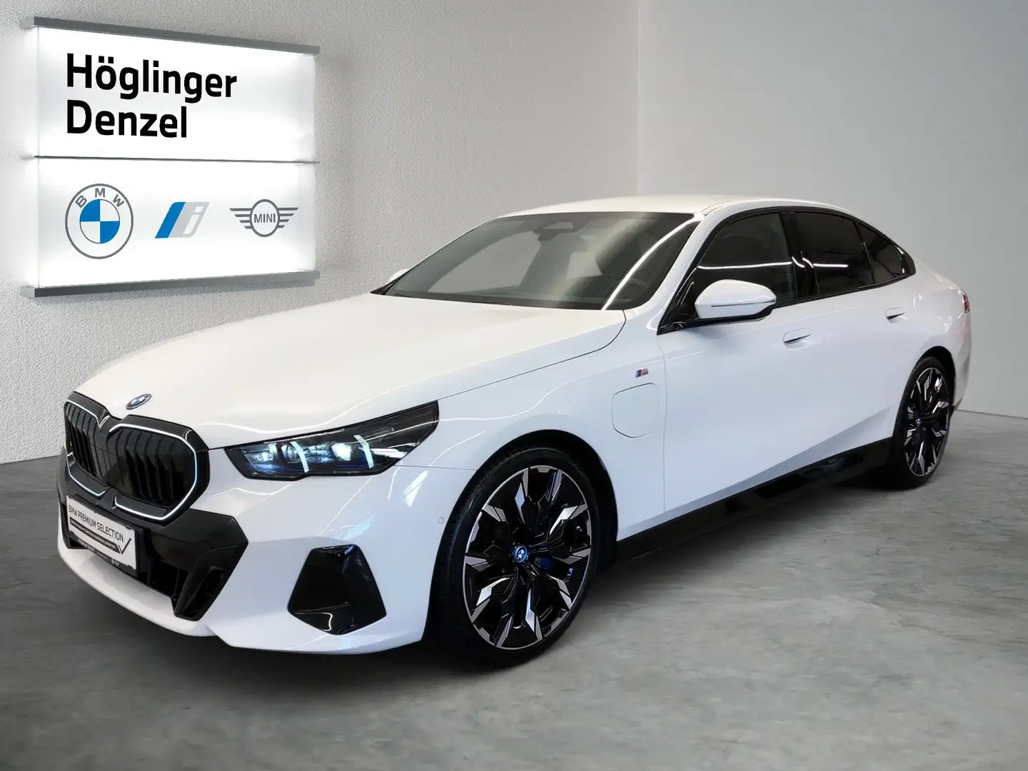 BMW 550 e xDrive Weiß - 2