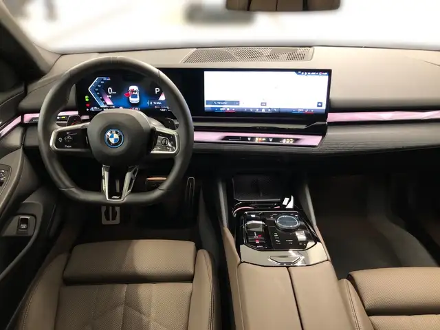 BMW 550 e xDrive Ansicht 9