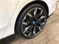 BMW 550 e xDrive Weiß - thumbnail 3