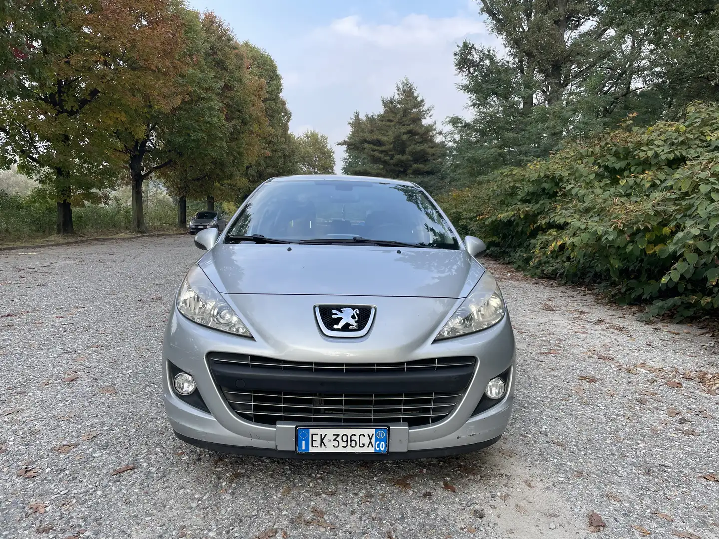 Peugeot 207 5p 1.4 hdi 8v Energie 70cv - 1
