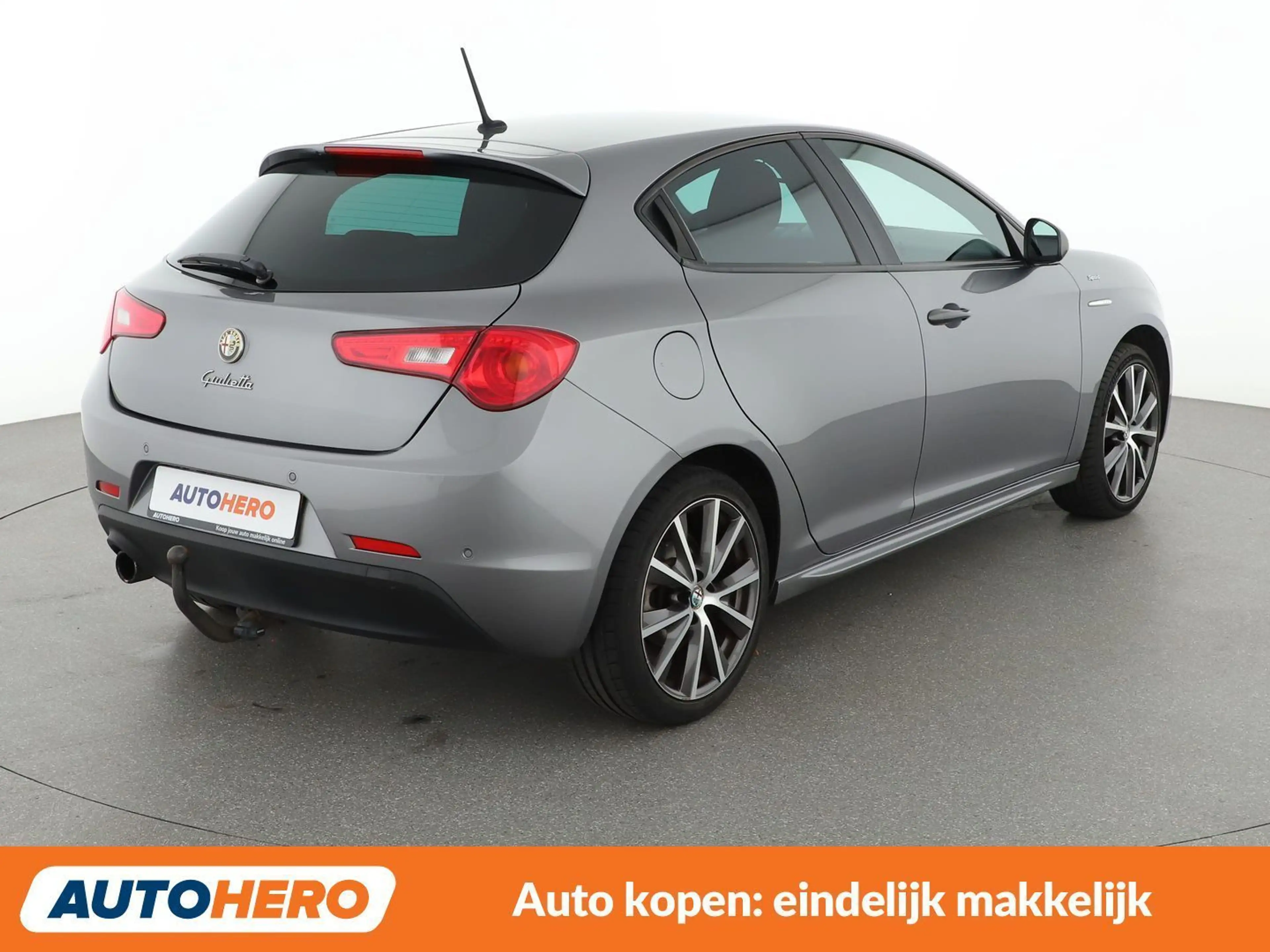 Alfa Romeo Giulietta 1.4 Turbo Sprint — photo 6