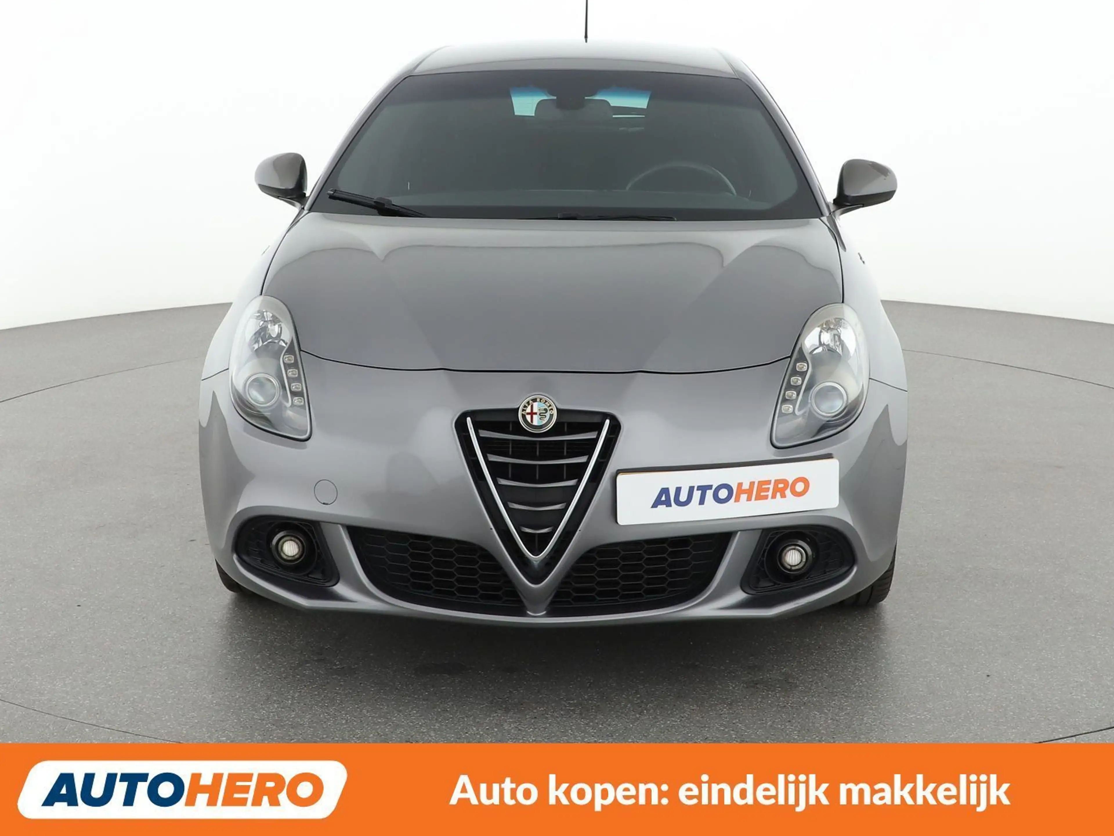 Alfa Romeo Giulietta 1.4 Turbo Sprint — photo 9