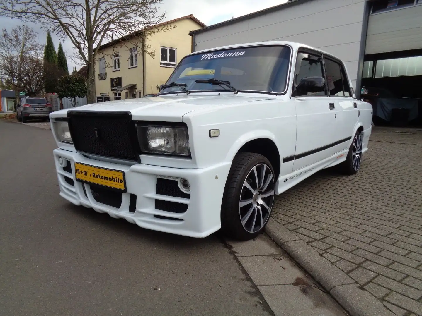 Lada 2107 Navi ZV Soundsystem PDC ALU Neuzustand bijela - 1