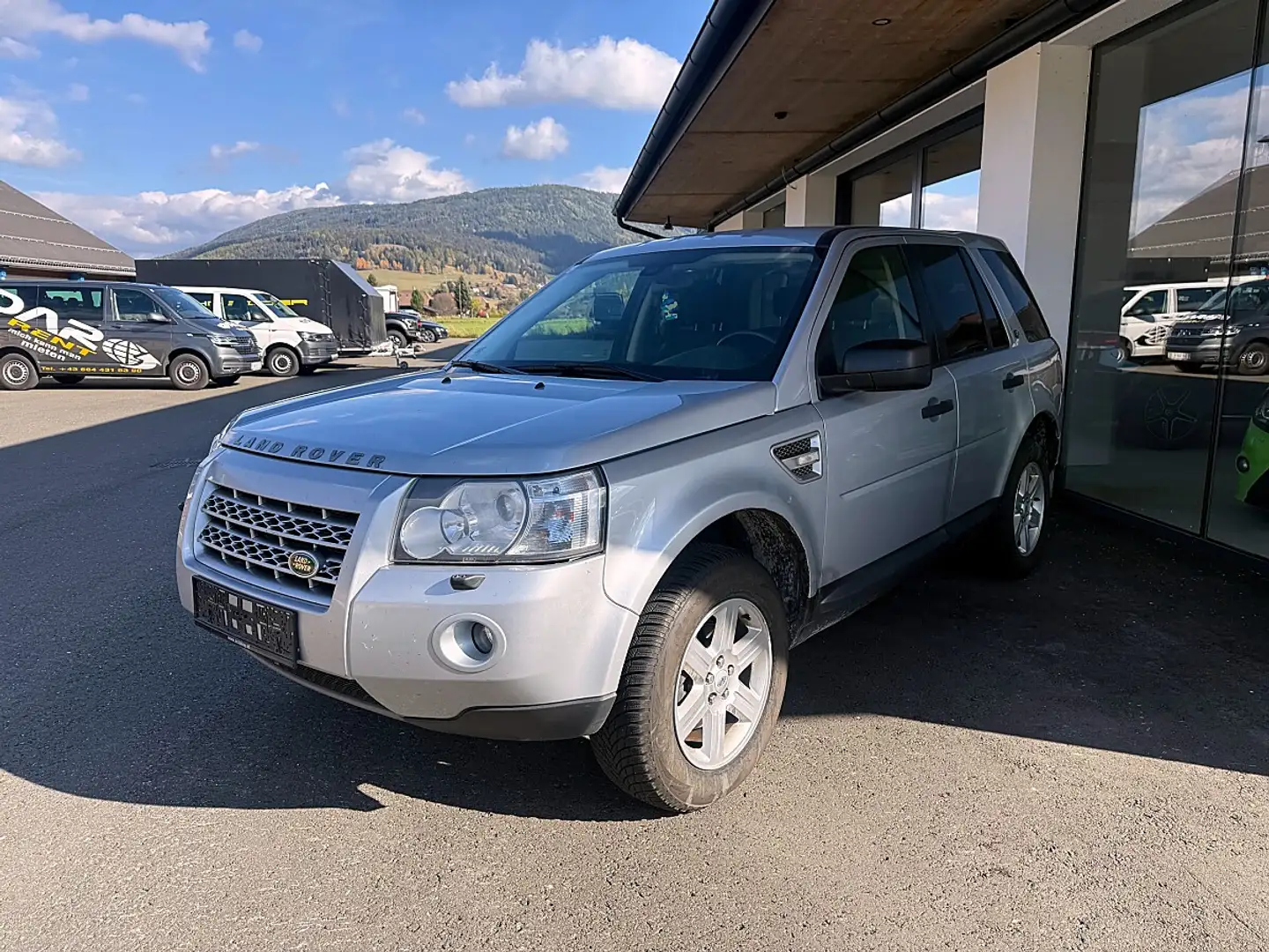 Land Rover Freelander 2,2 Td4 S Aut. Silber - 2
