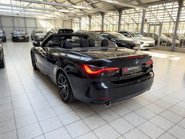 BMW 4 Series view 9