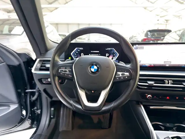 BMW 4 Series view 14