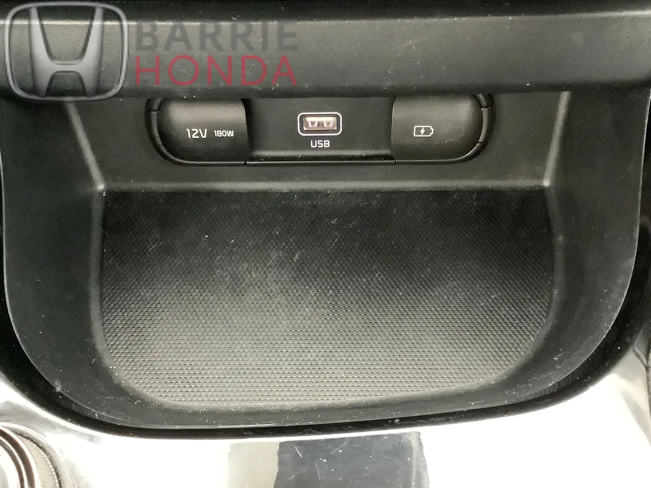 Kia Seltos снимка Kia Seltos