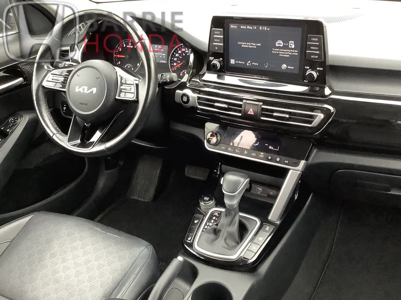 Kia Seltos снимка Kia Seltos