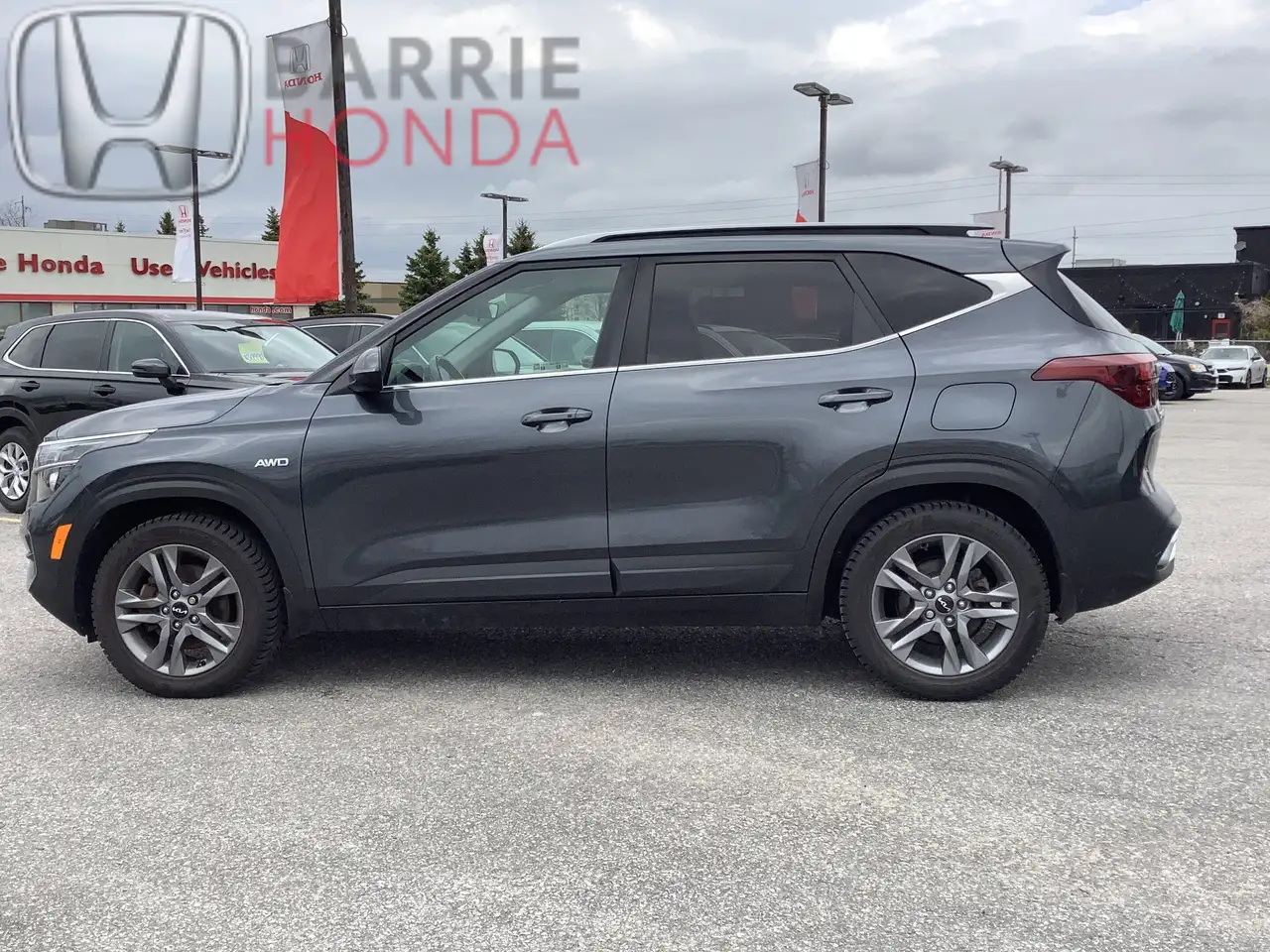 Kia Seltos снимка Kia Seltos