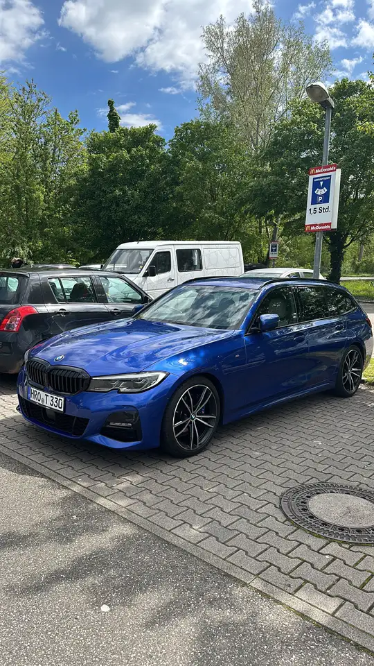 BMW 330