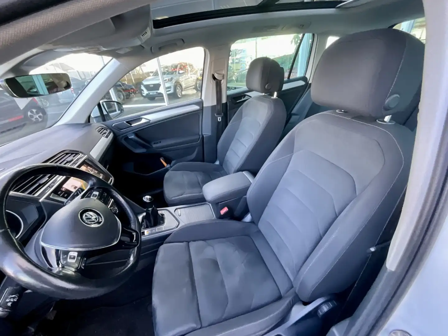 Volkswagen Tiguan 1.4 TSI ACT Navi Led Panorama Camera Massage Cruis Blanc - 2