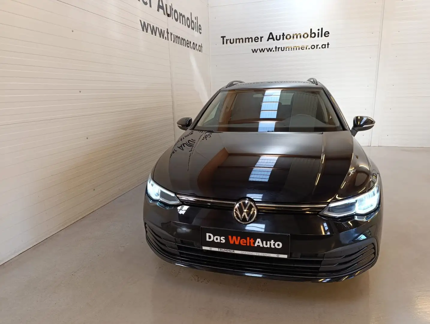 Volkswagen Golf Variant Life TDI Schwarz - 2