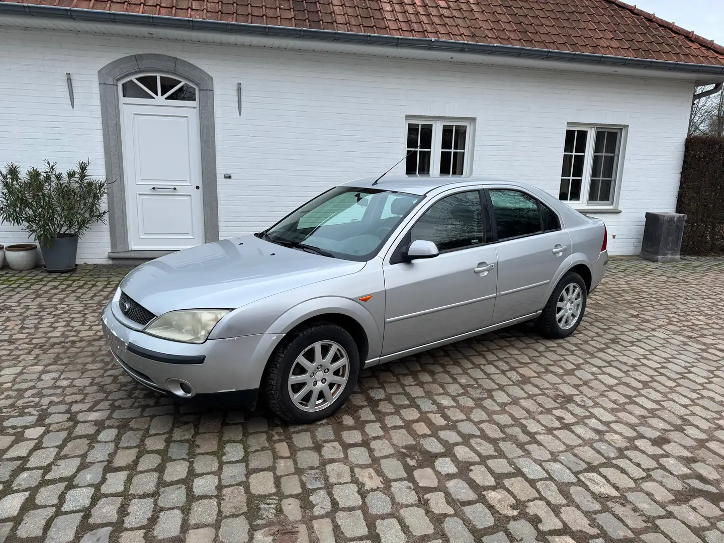 Ford Mondeo Mondeo 2.0 TDCi Trend Argent - 1