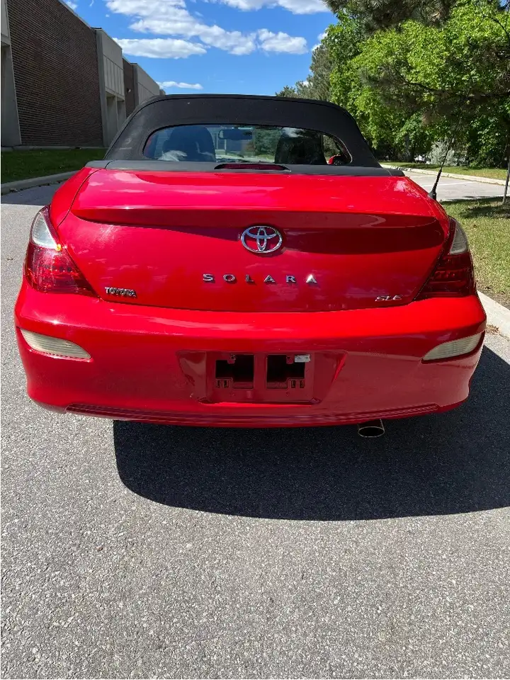 Toyota Camry снимка Toyota Camry