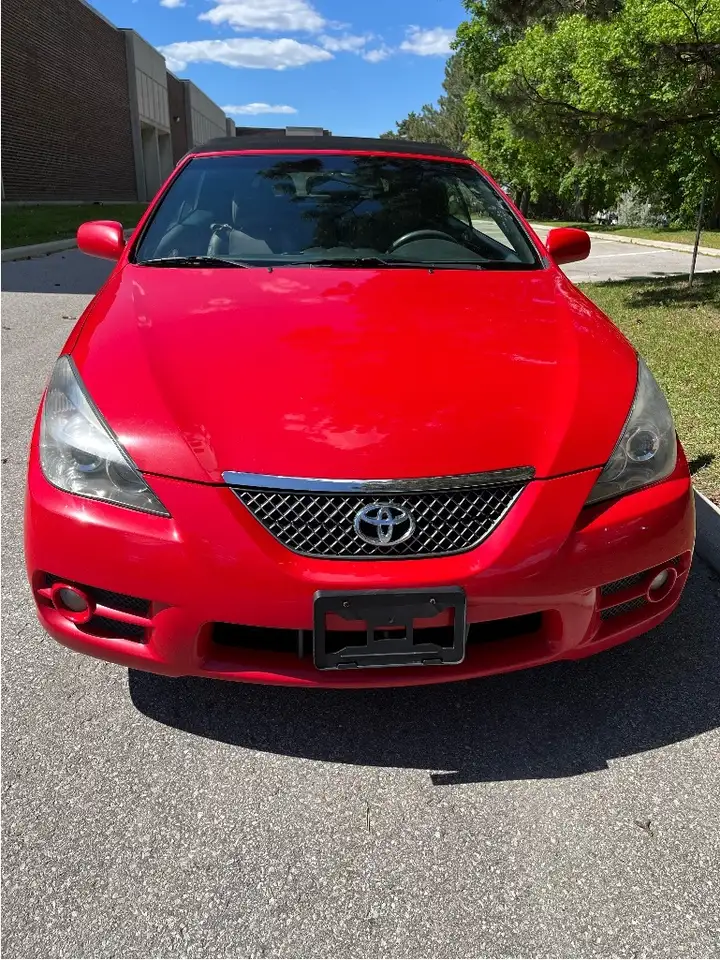 Toyota Camry снимка Toyota Camry