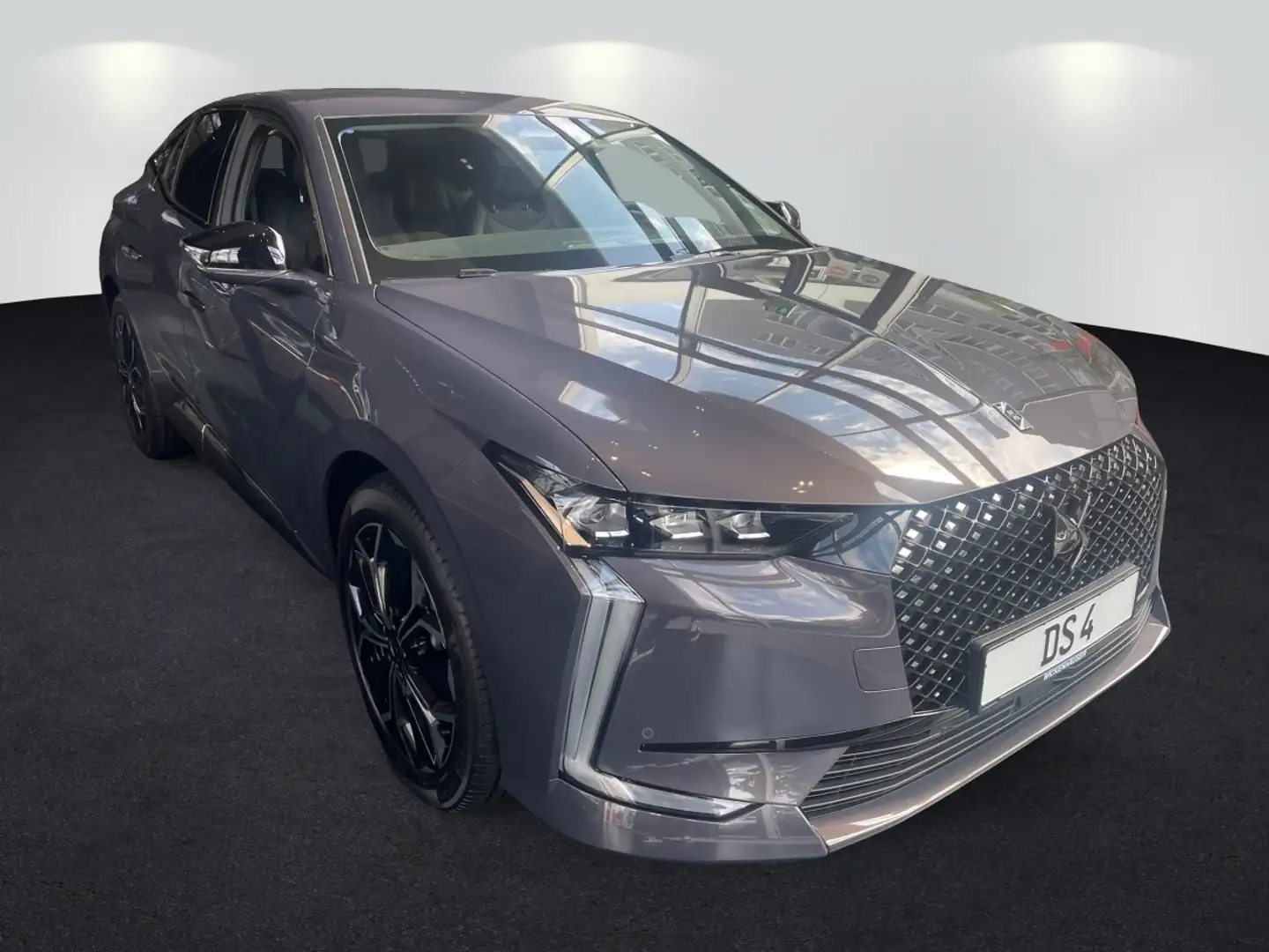 DS Automobiles DS 4 DS4 Hybrid 136 Étoile Alcantara SONDER-AKTION - 2