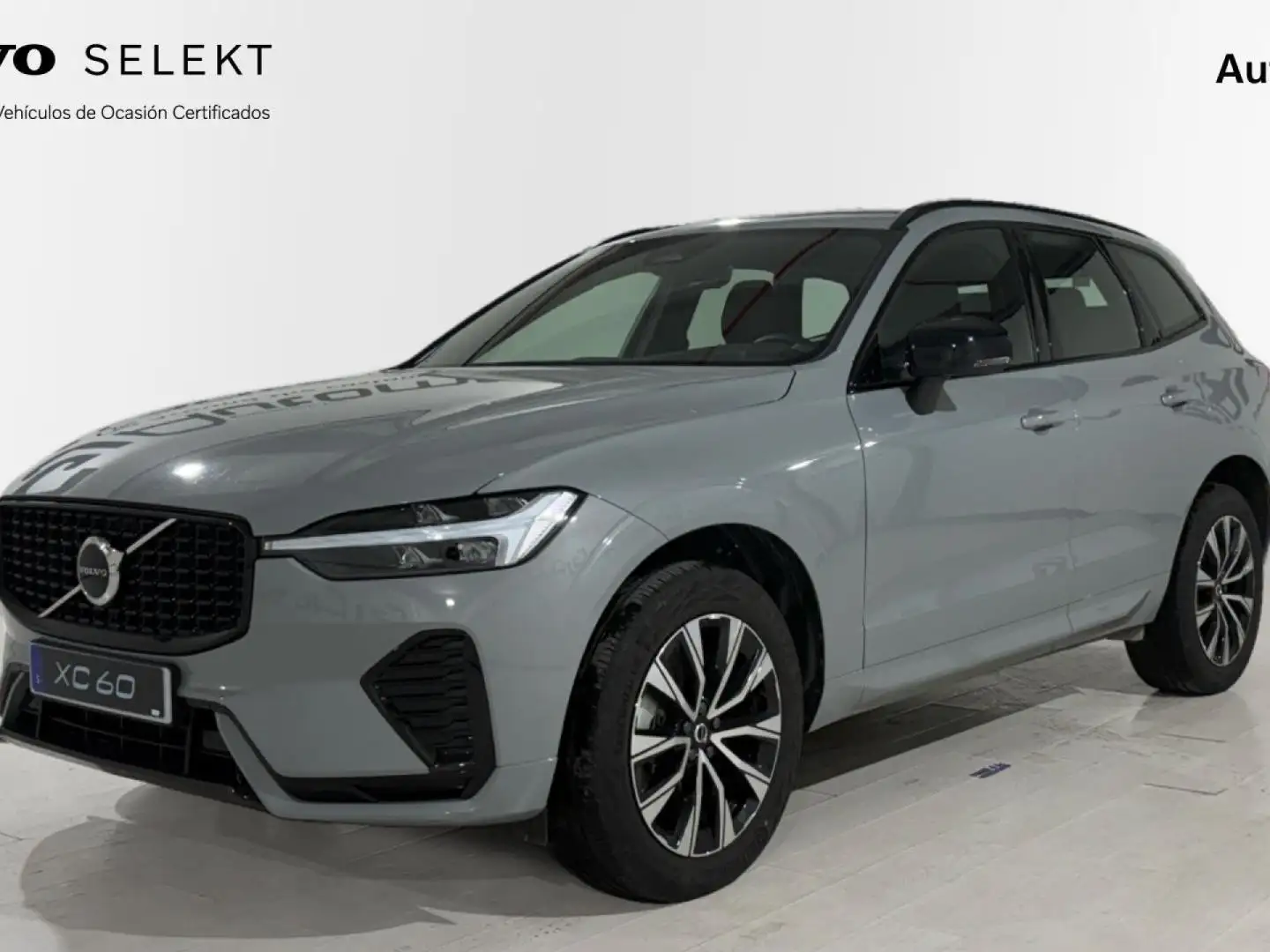 Volvo XC60 B4 Plus Dark AWD Aut. - 1