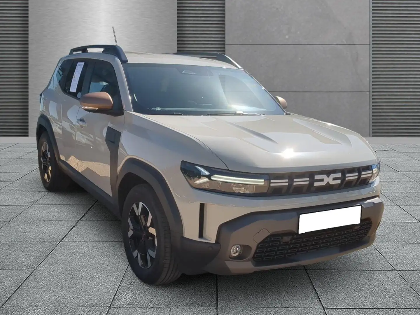 Dacia Duster Extreme LKHZ+SHZ+RFK TCe 120 ECO-G 90 kW (122 P... Beige - 1