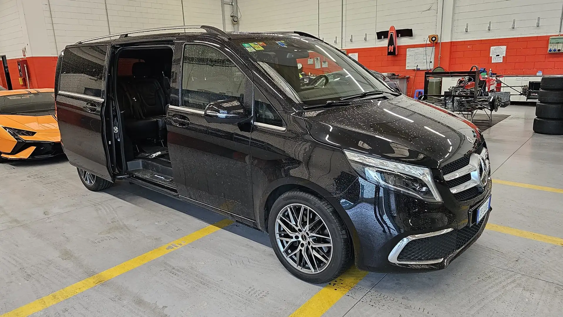 Mercedes-Benz V 250 Classe V - W447 Extralong Extralong 250 d Premium Nero - 1