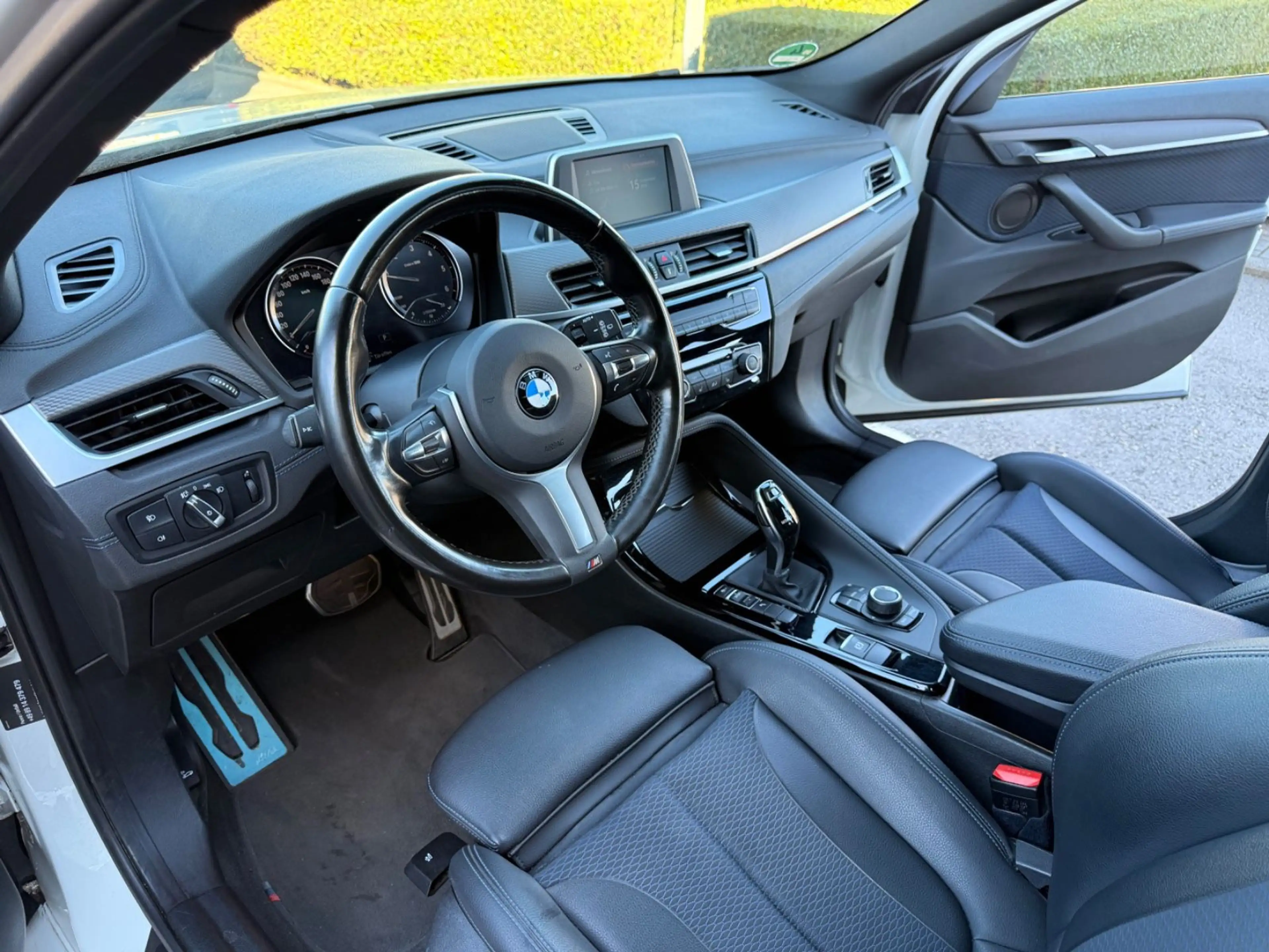 BMW X2 sDrive 18 d M Sport 2.HD*PANO*LED*LEDER*18ALU — photo 12