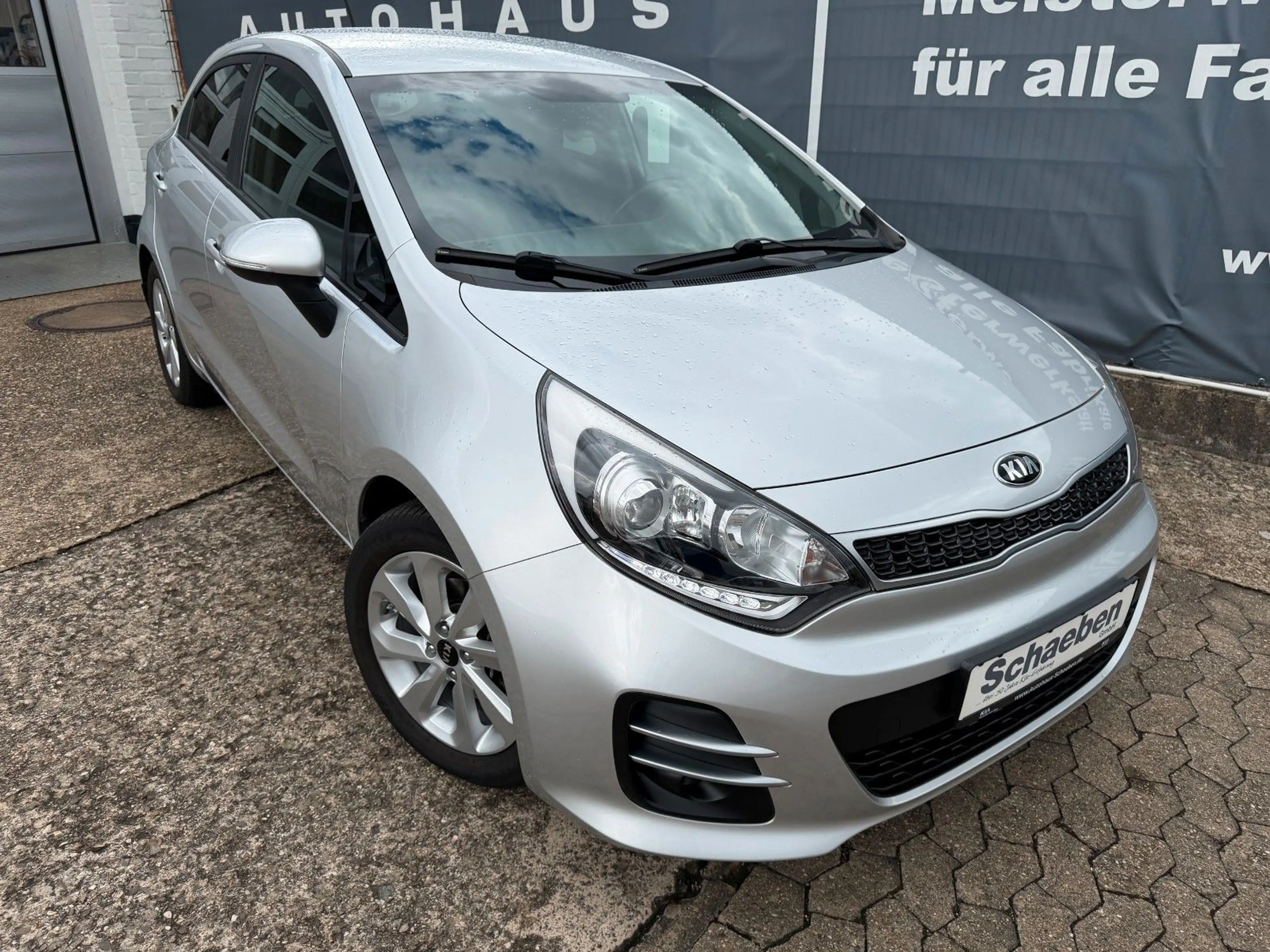 Kia Rio 1.4 UEFA EURO 2016