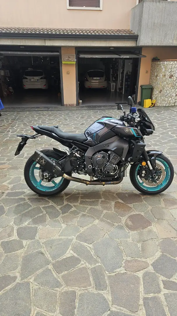 Yamaha MT-10 Blu/Azzurro - 2