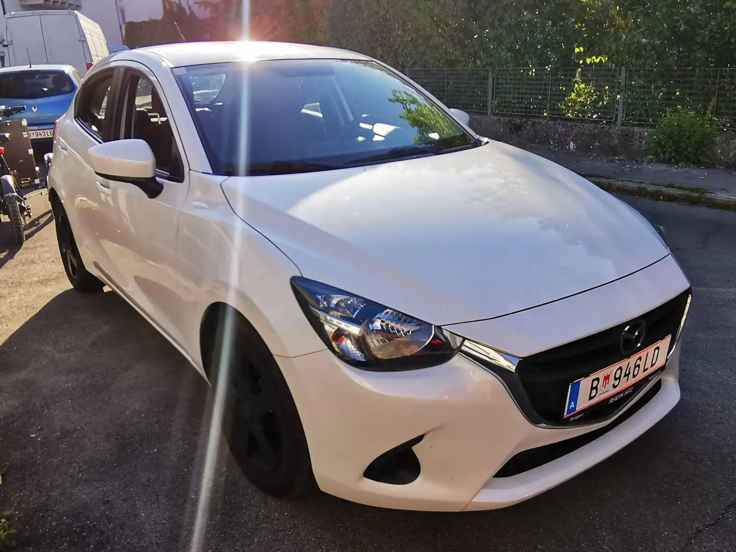 Mazda 2 Mazda 2 G75 Emotion Emotion Weiß - 2