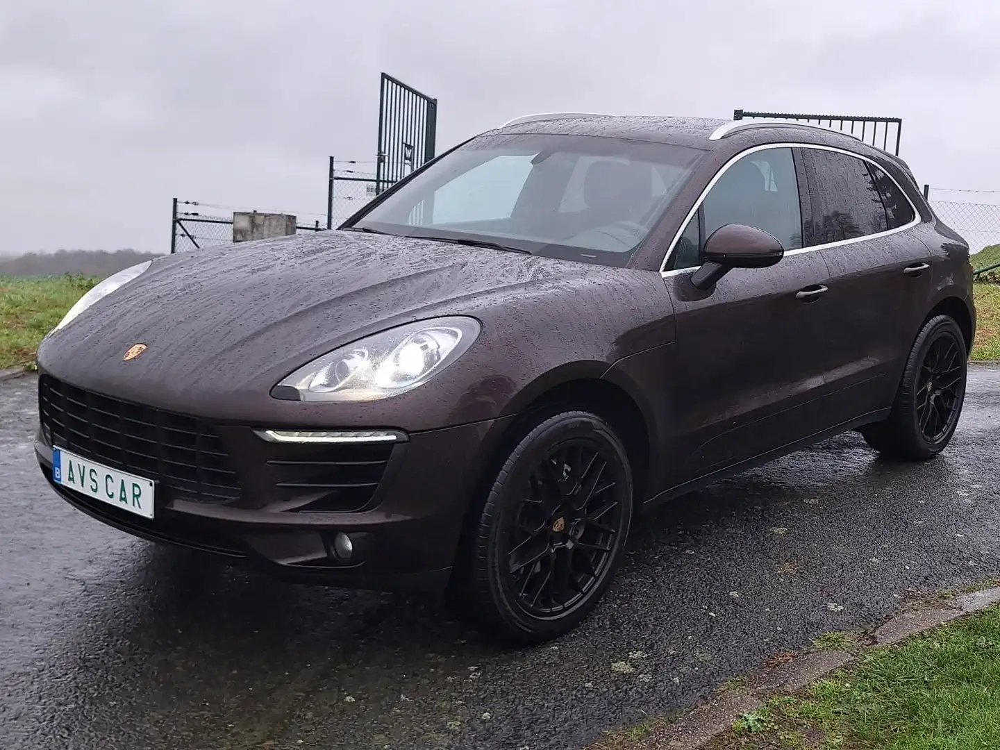 Porsche Macan 3.0 V6 Bi-Turbo S PDK Brun - 2