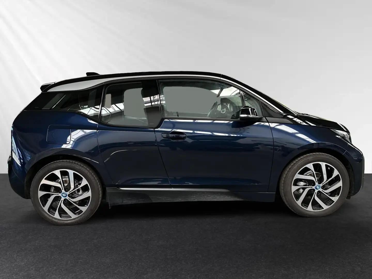 BMW i3 120Ah nur 1.600 KM|NaviProf.|Glasdach|H/K Grijs - 2